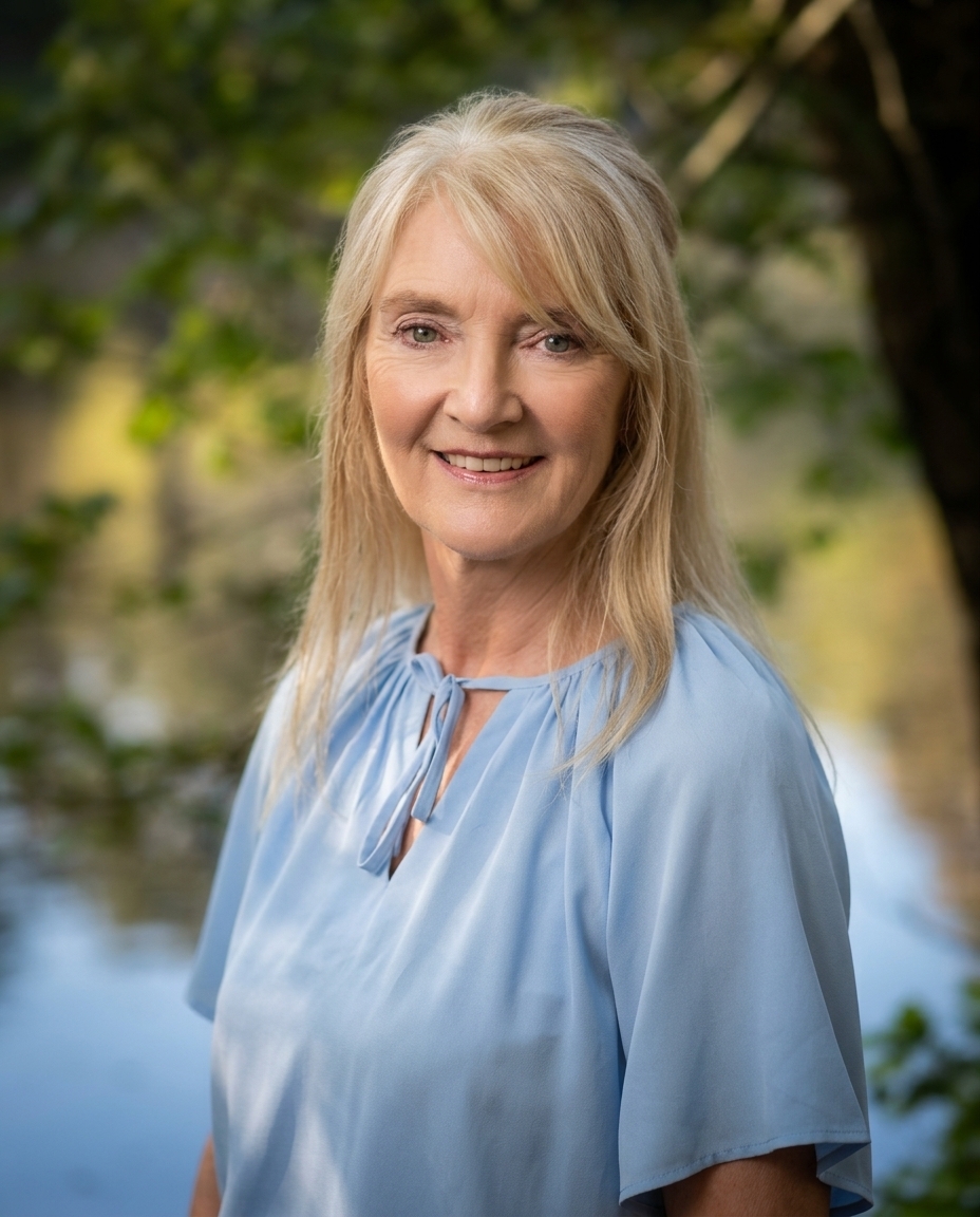 Cinda Suter, integrative counsellor at Kingfisher Calm Counselling